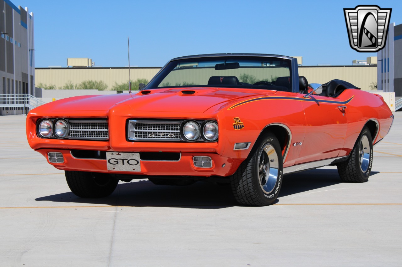 1969 Pontiac GTO 3