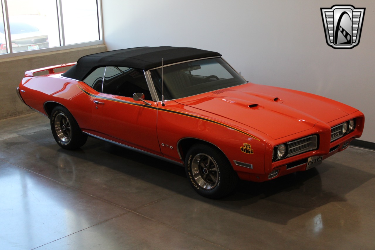 1969 Pontiac GTO 7