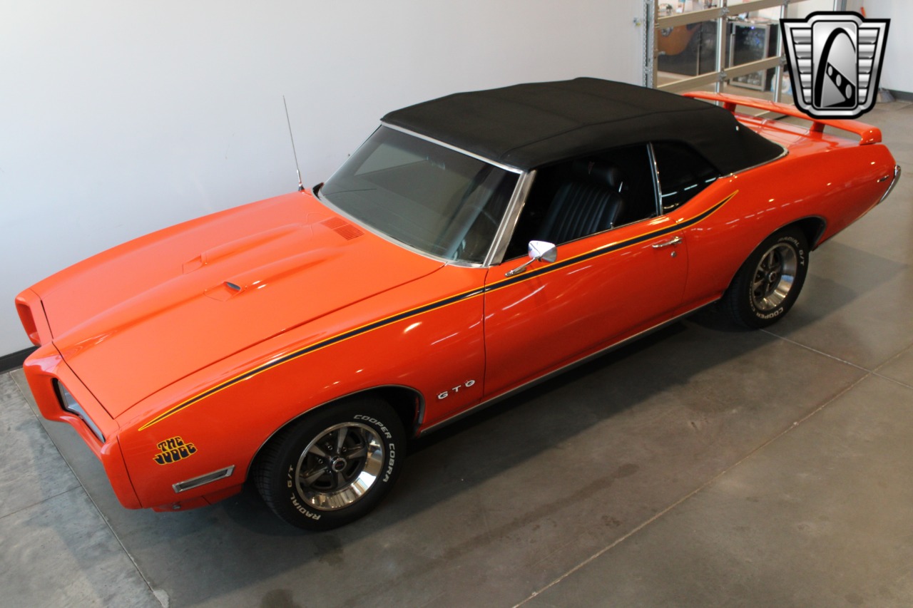 1969 Pontiac GTO 14