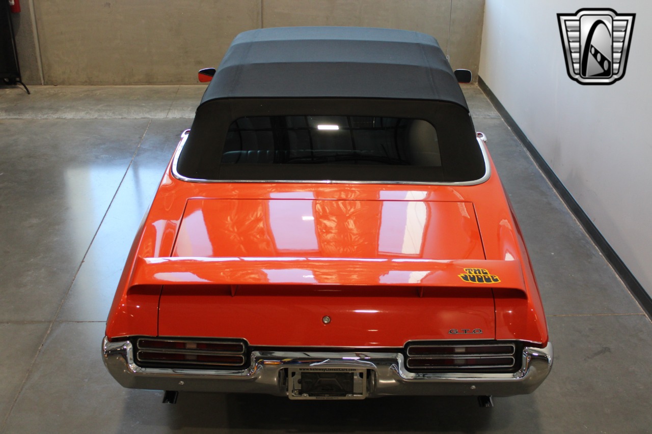 1969 Pontiac GTO 17