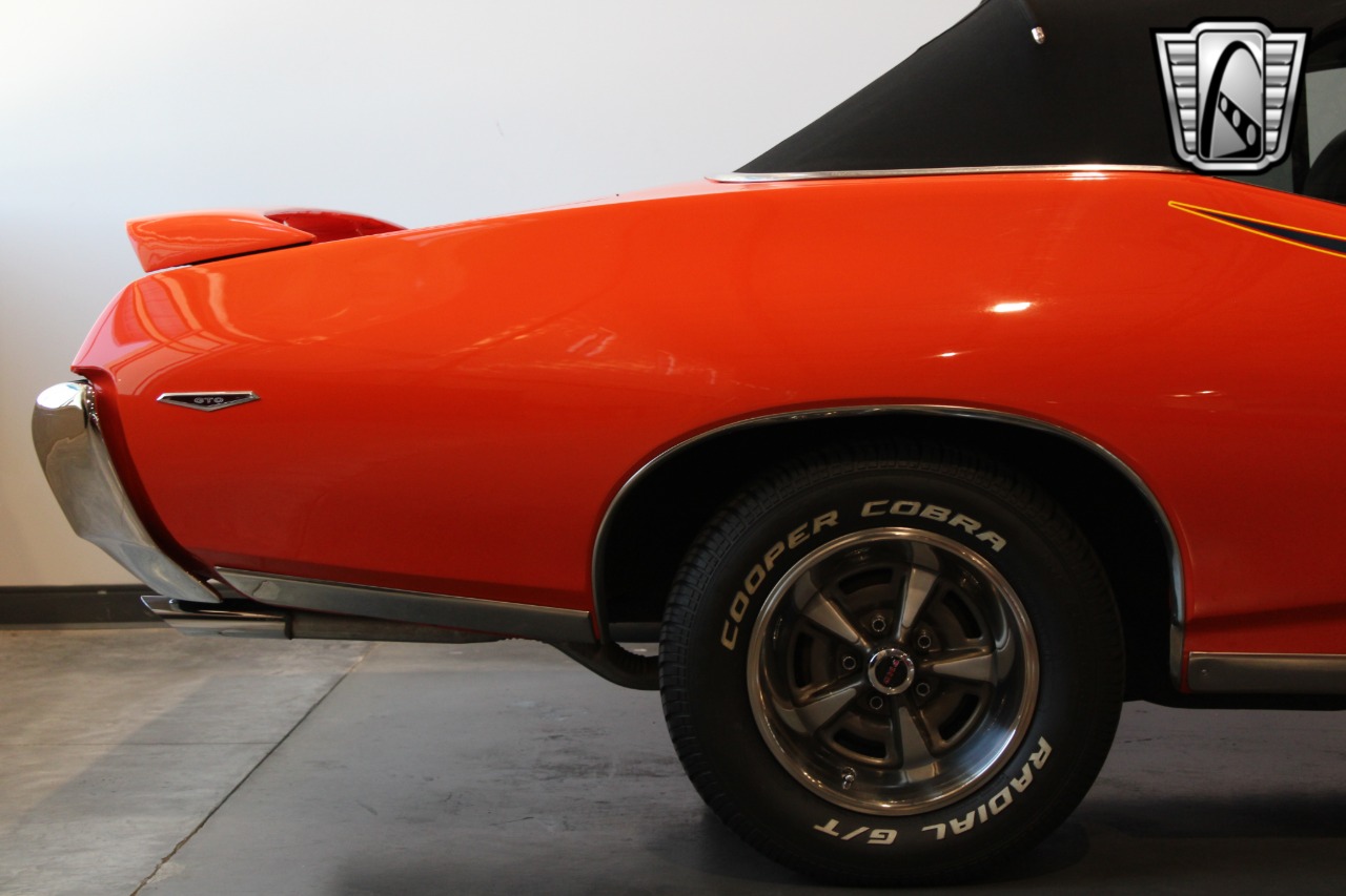 1969 Pontiac GTO 35