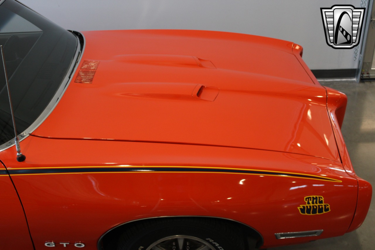 1969 Pontiac GTO 37