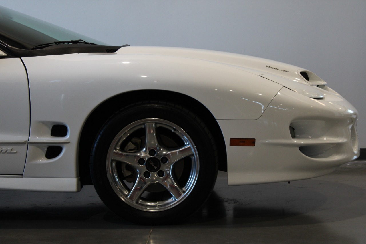 1999 Pontiac Trans Am 44