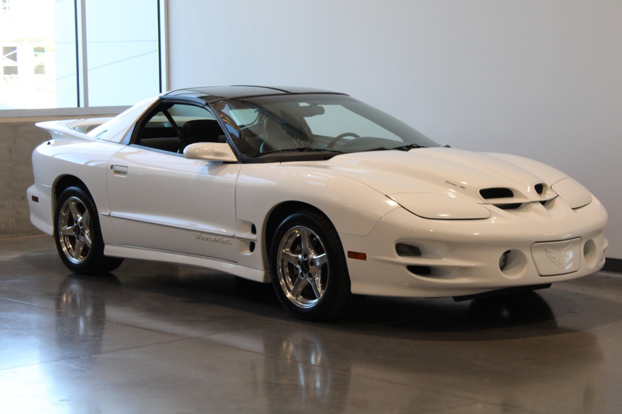 1999 Pontiac Trans Am 11