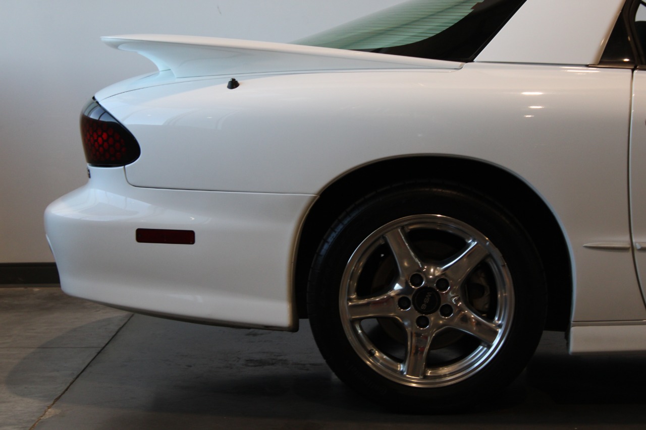 1999 Pontiac Trans Am 46