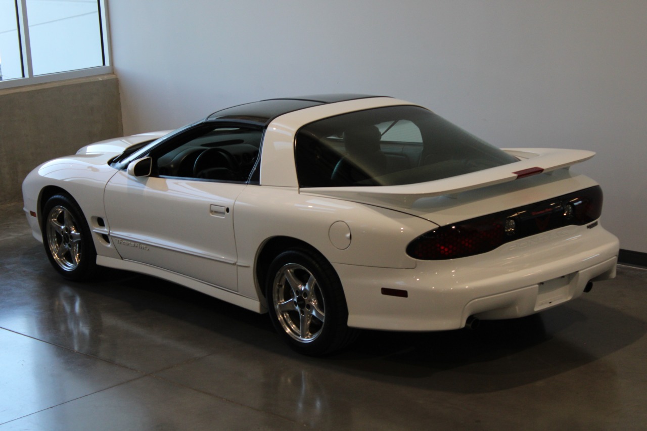 1999 Pontiac Trans Am 20