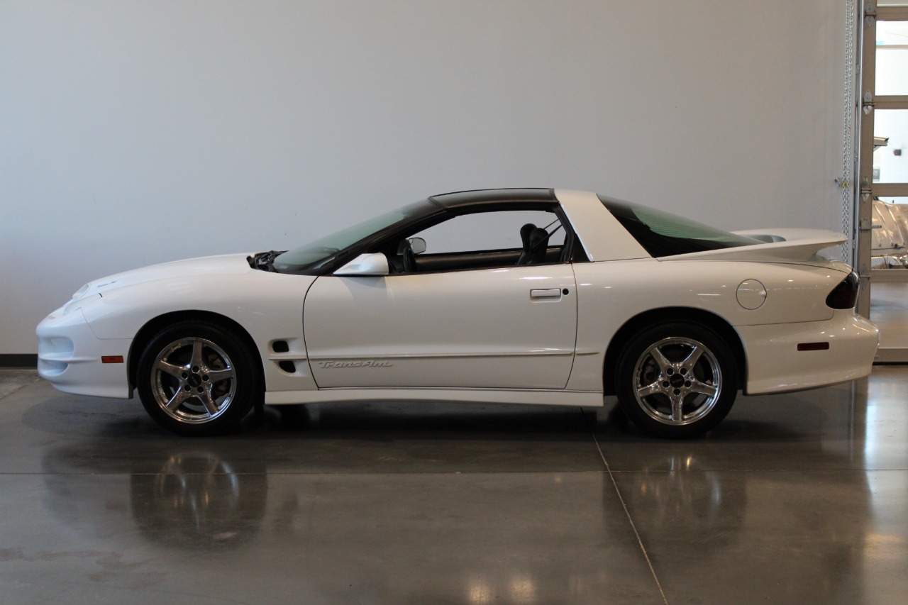 1999 Pontiac Trans Am 34