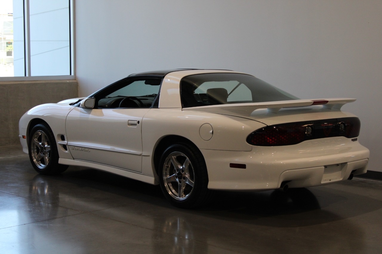 1999 Pontiac Trans Am 35