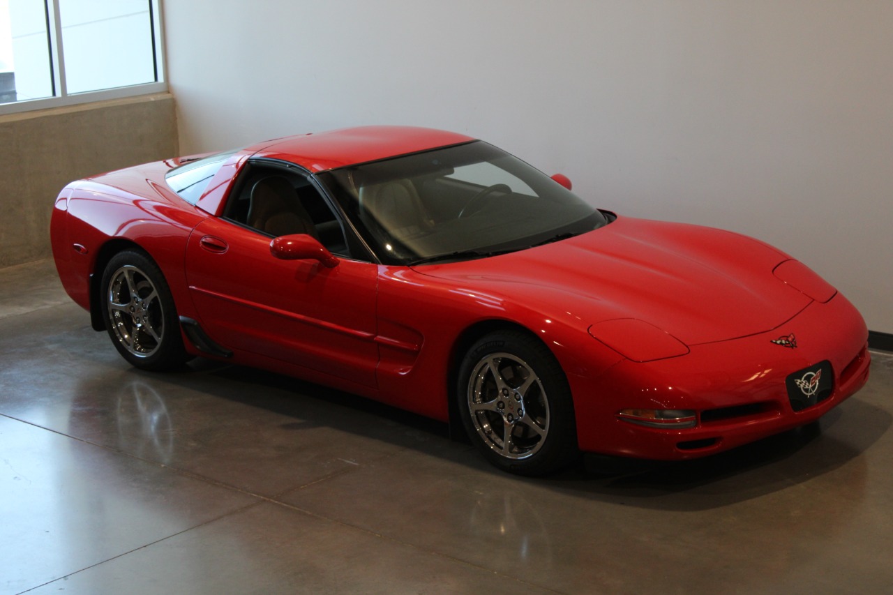2000 Chevrolet Corvette 8