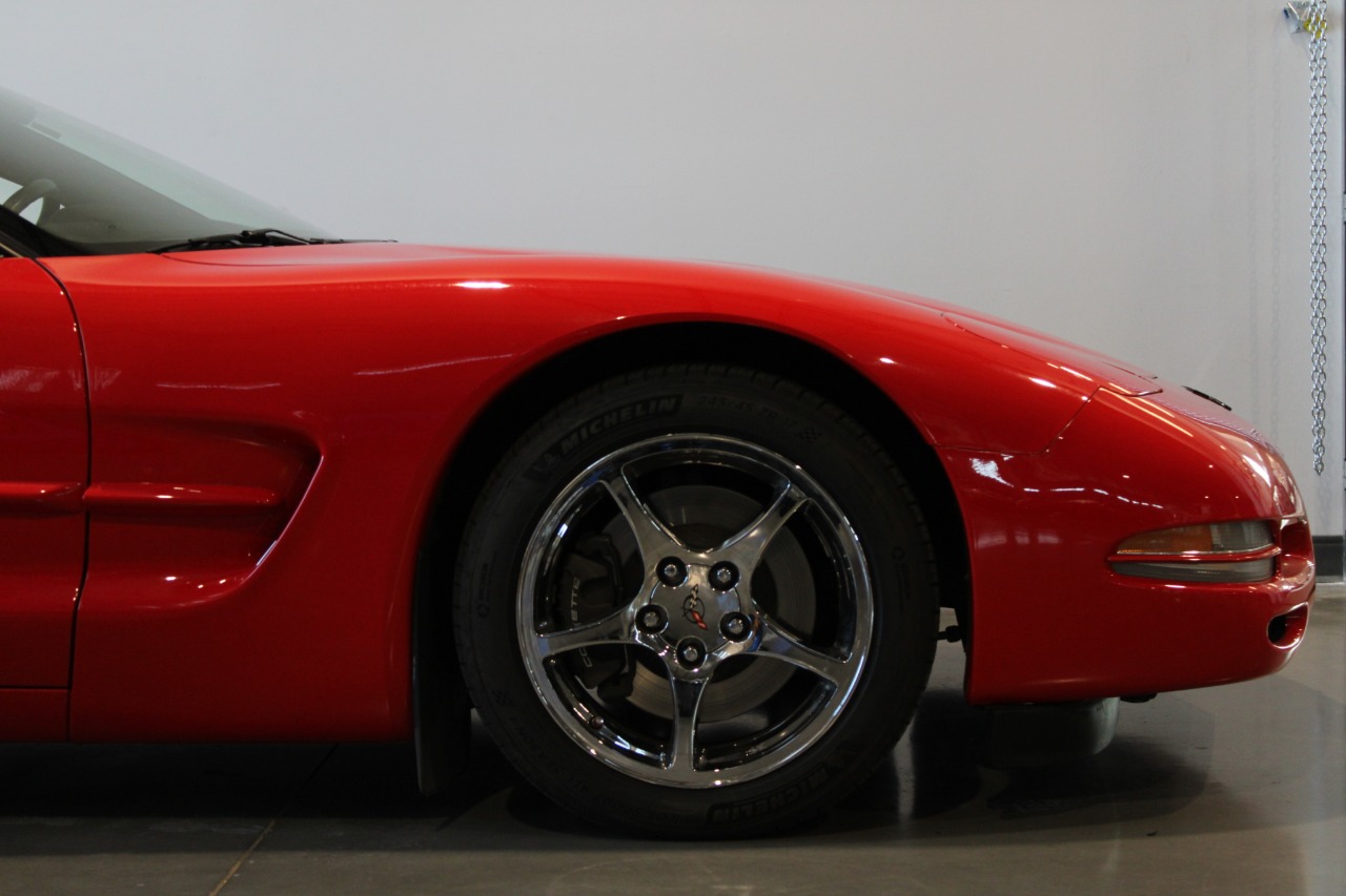 2000 Chevrolet Corvette 44