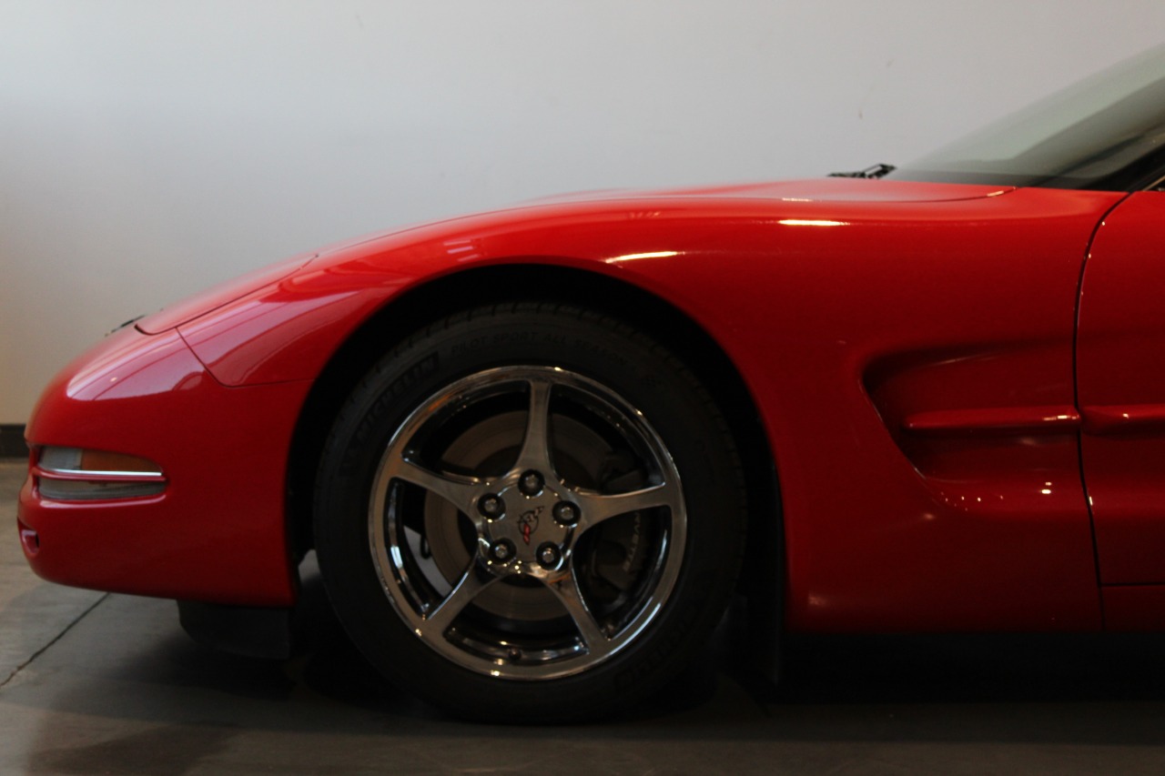 2000 Chevrolet Corvette 72