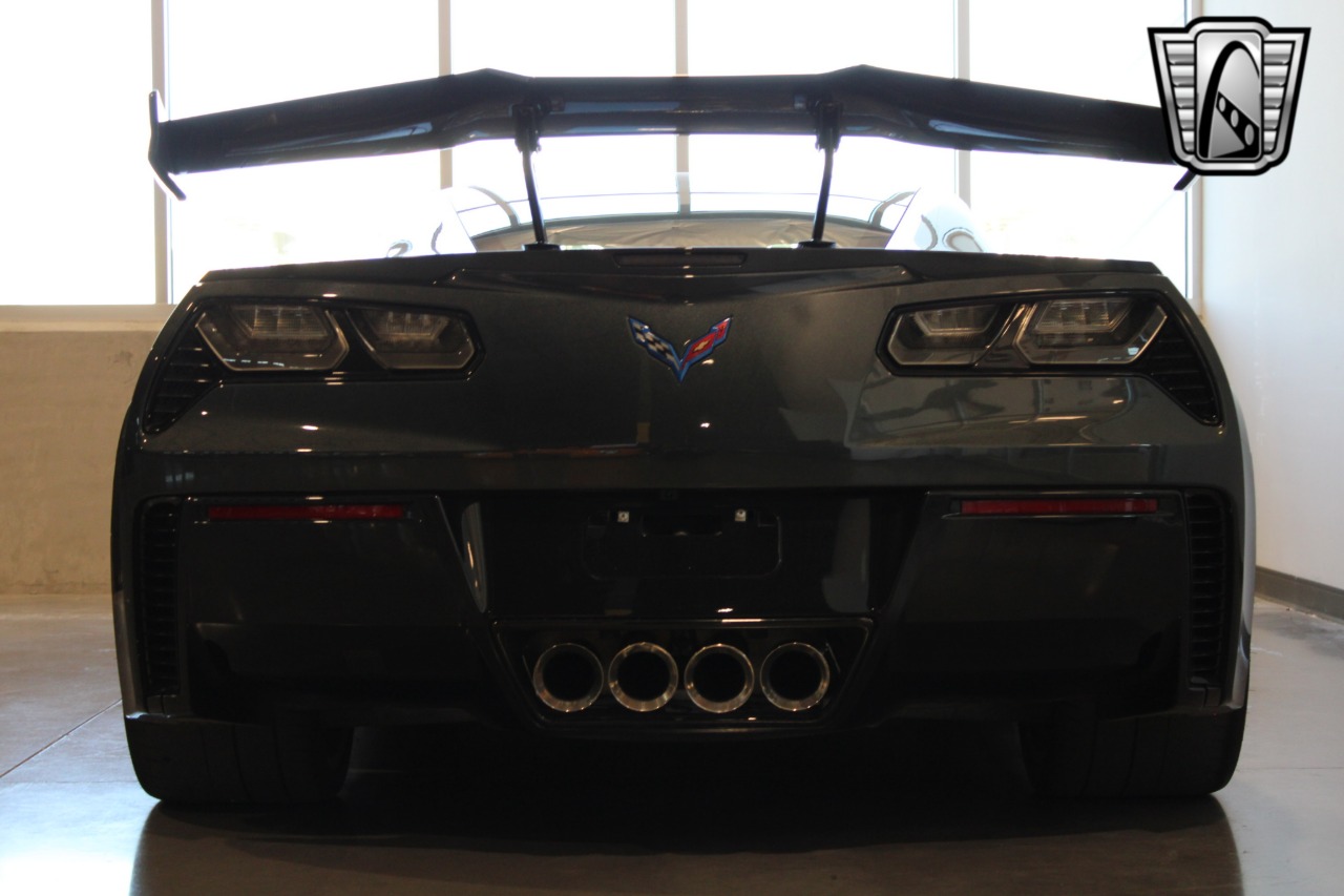 2019 Chevrolet Corvette 14