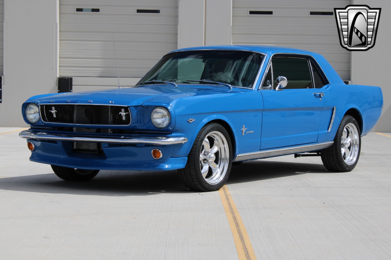 1965 Ford Mustang 3