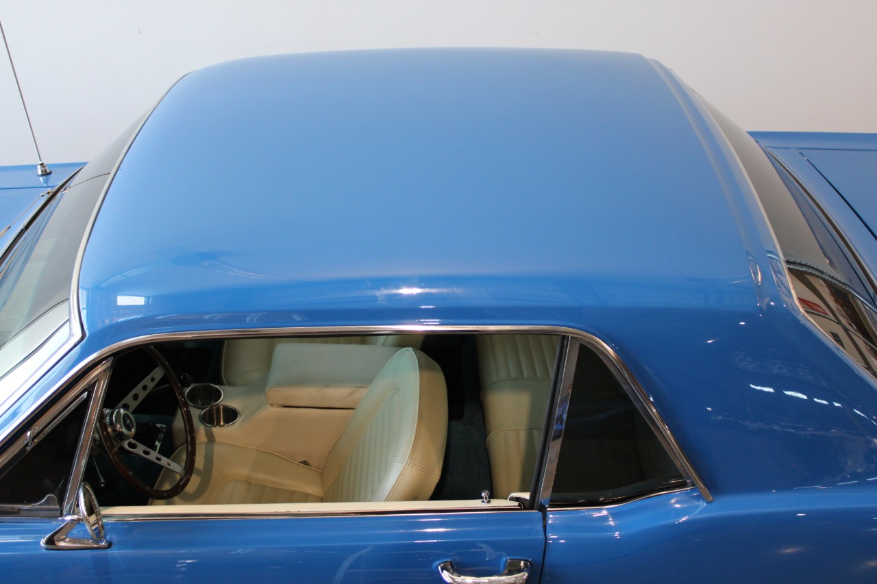 1965 Ford Mustang 39