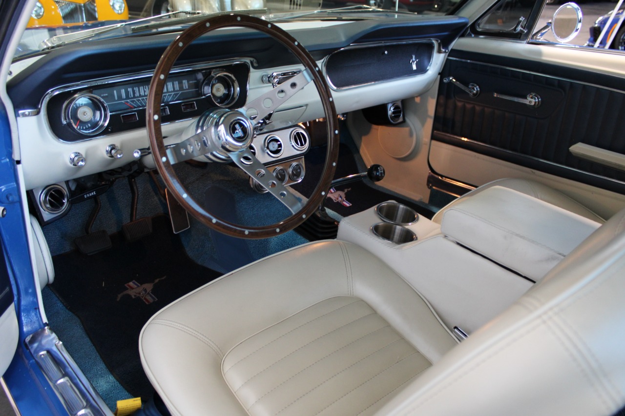 1965 Ford Mustang 20