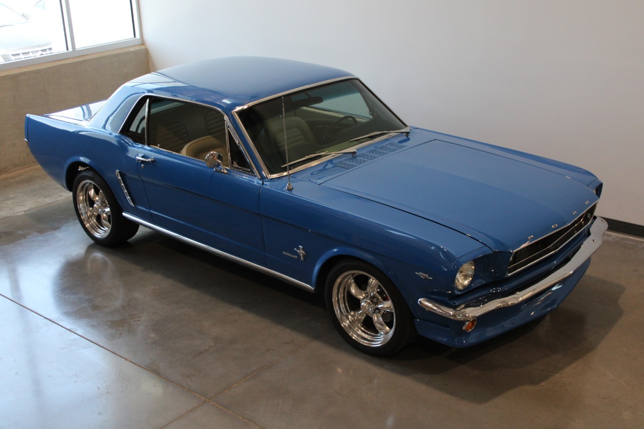 1965 Ford Mustang 7