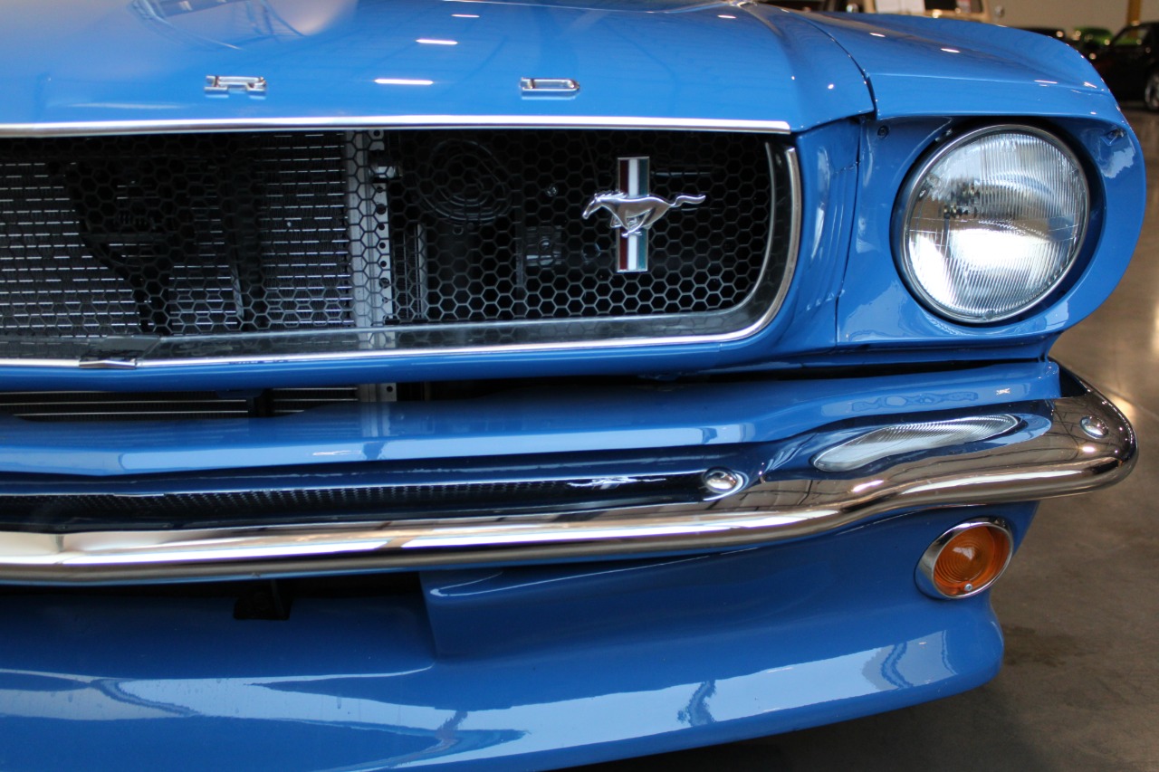 1965 Ford Mustang 43