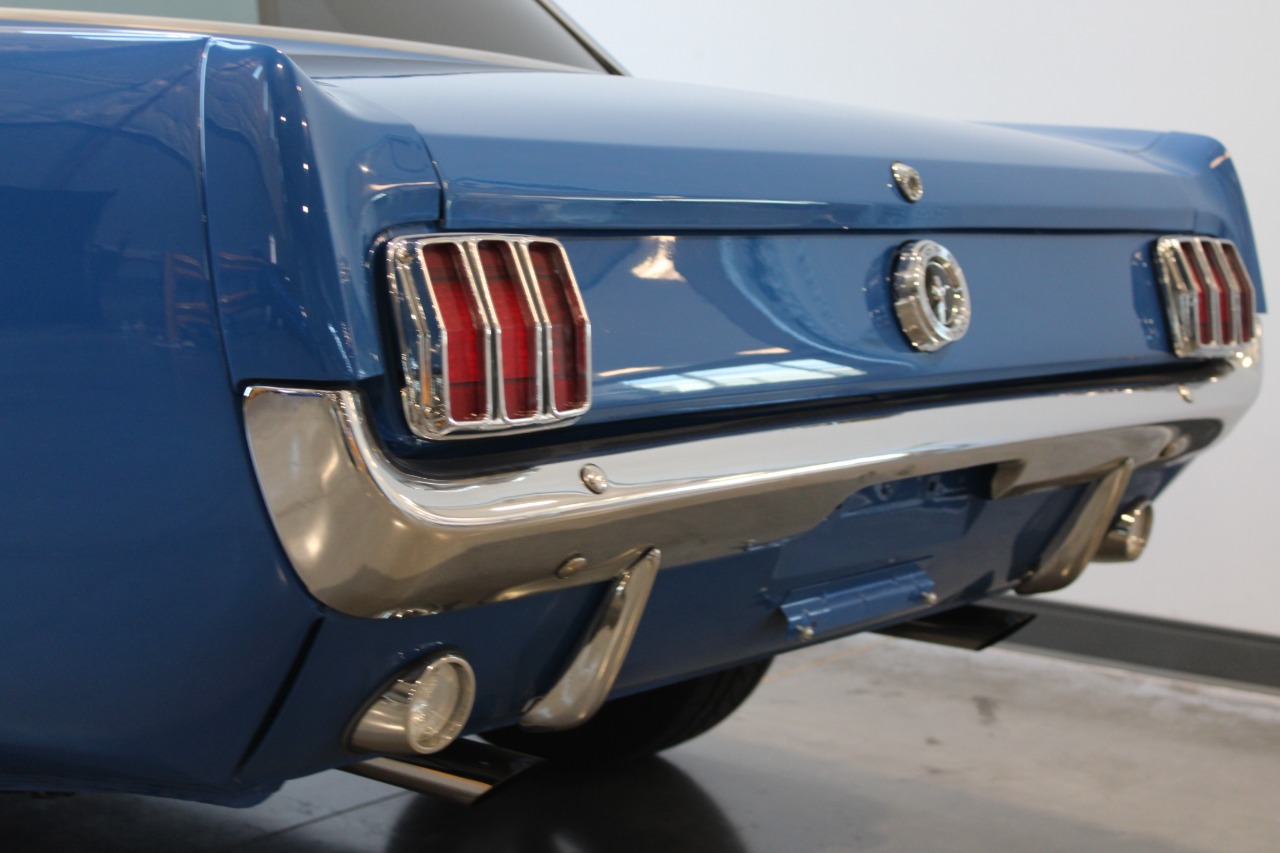 1965 Ford Mustang 55