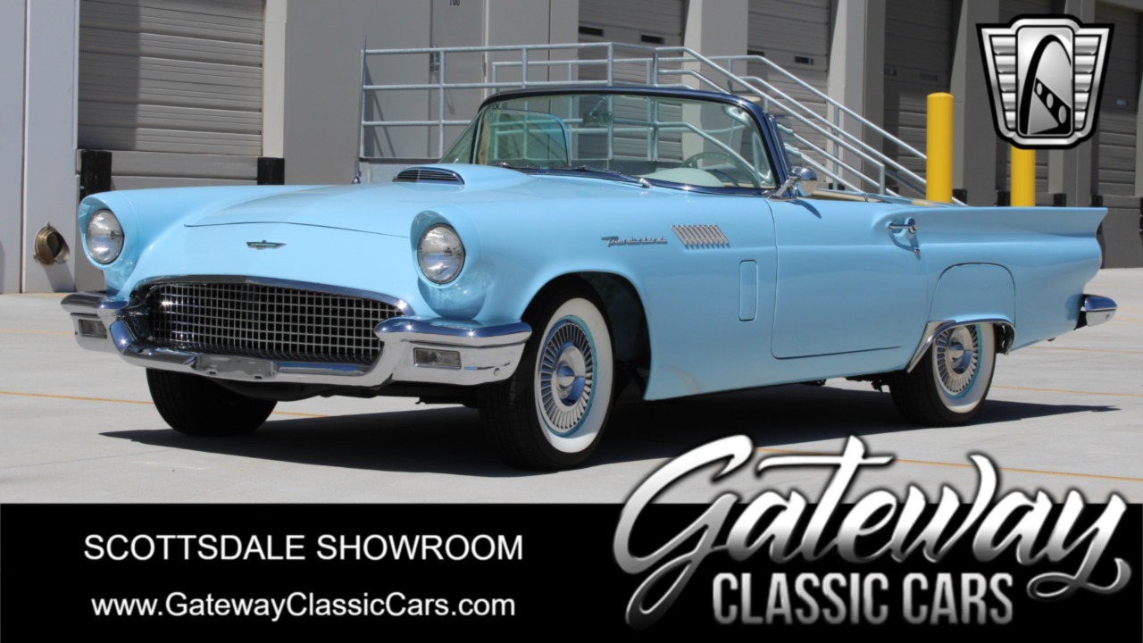 1957 Ford Thunderbird 1