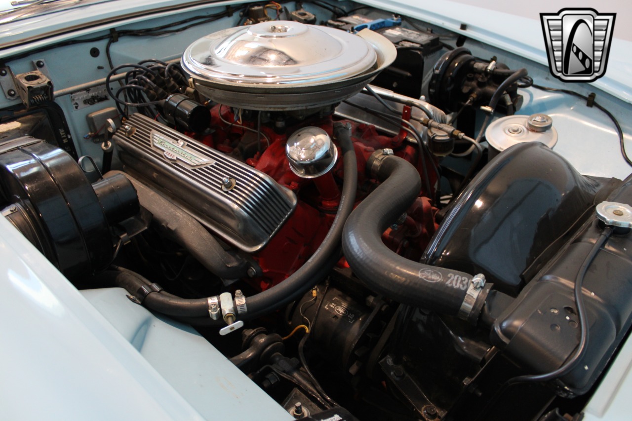 1957 Ford Thunderbird 31