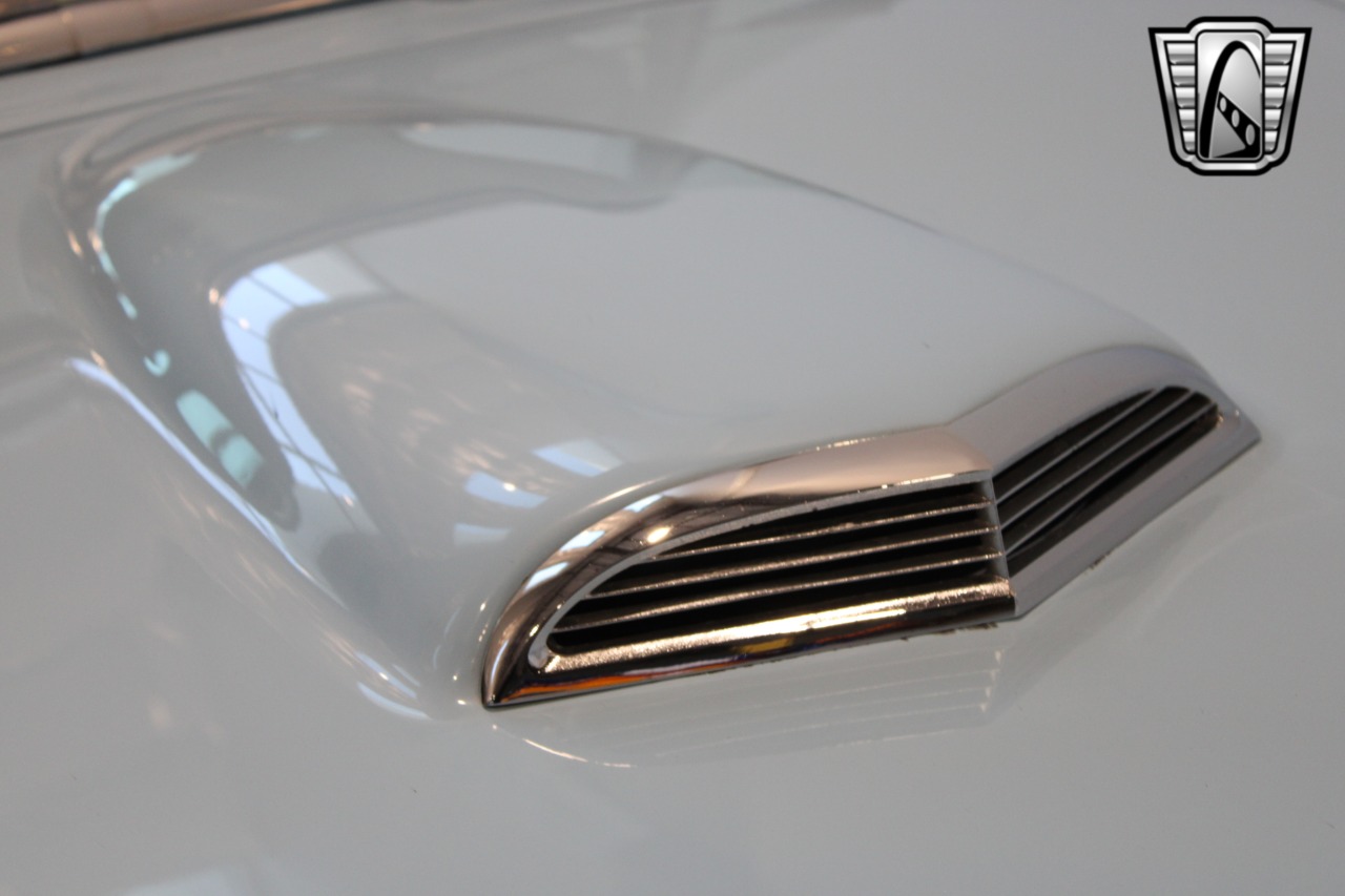 1957 Ford Thunderbird 50