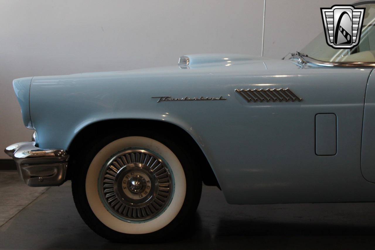 1957 Ford Thunderbird 94