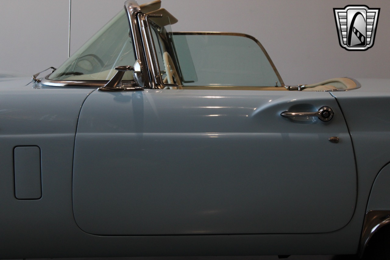 1957 Ford Thunderbird 95