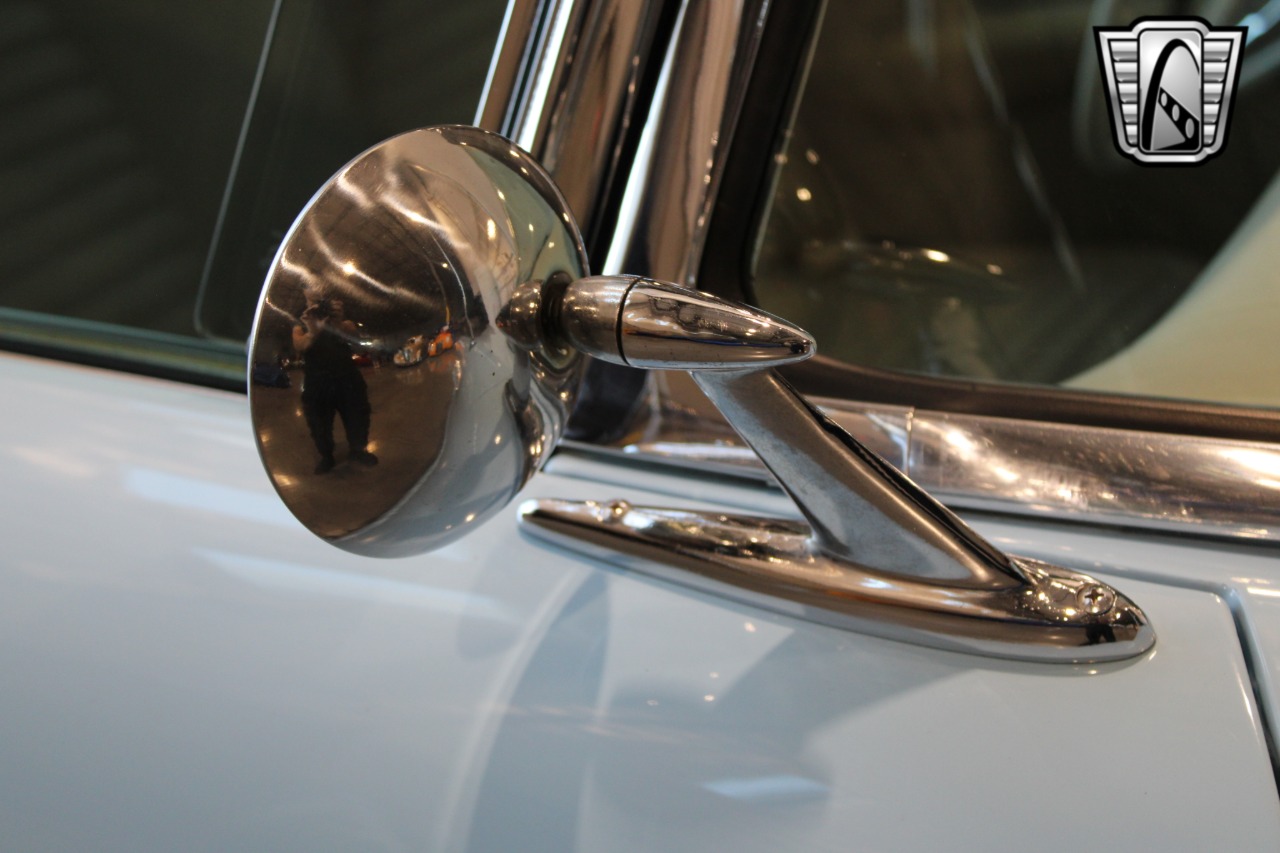1957 Ford Thunderbird 56