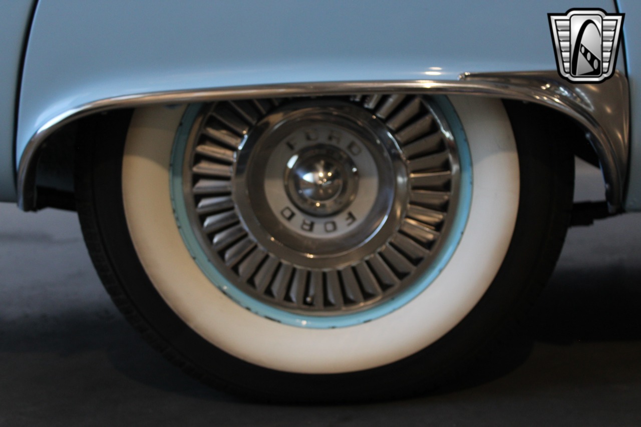 1957 Ford Thunderbird 59