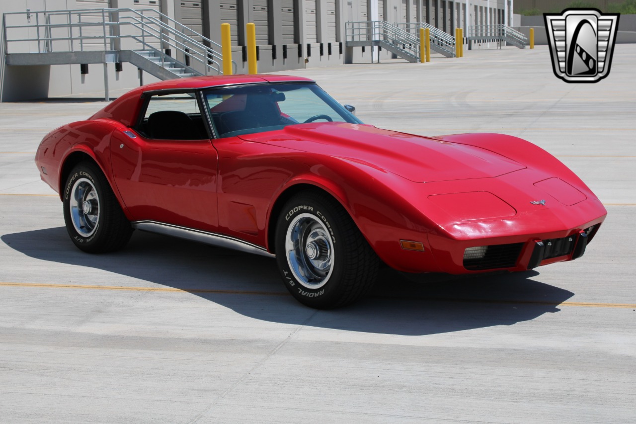 1977 Chevrolet Corvette 4