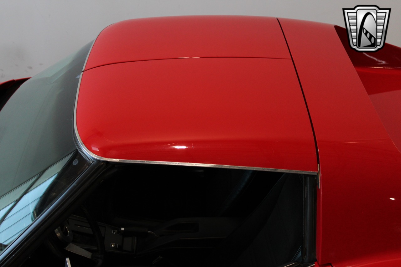 1977 Chevrolet Corvette 41