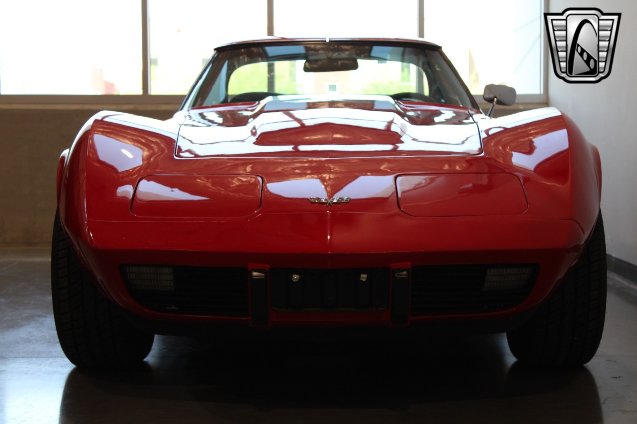 1977 Chevrolet Corvette 32