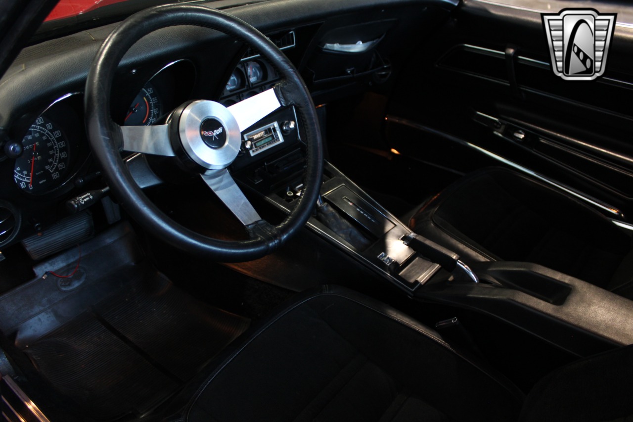 1977 Chevrolet Corvette 22