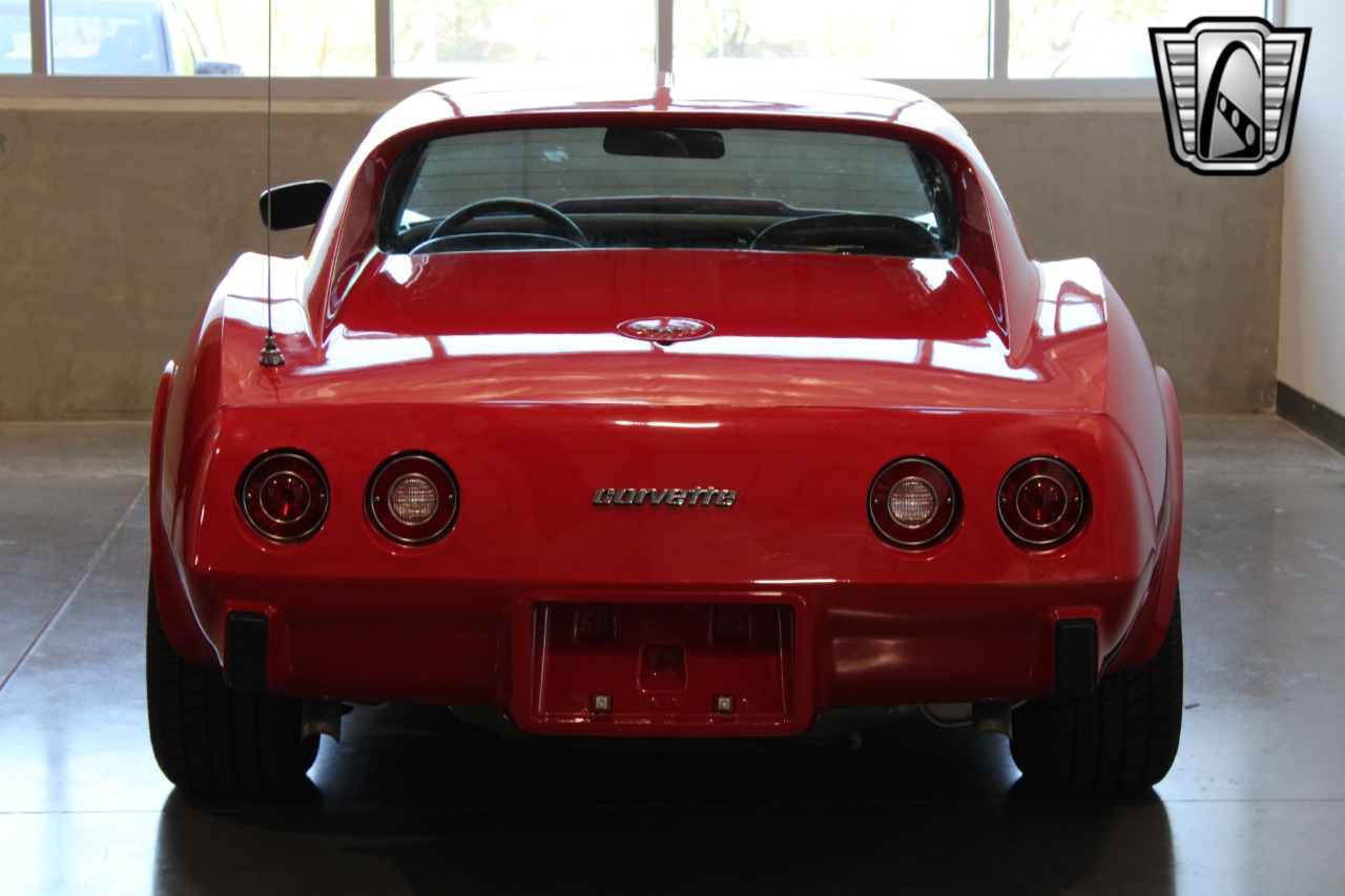 1977 Chevrolet Corvette 36