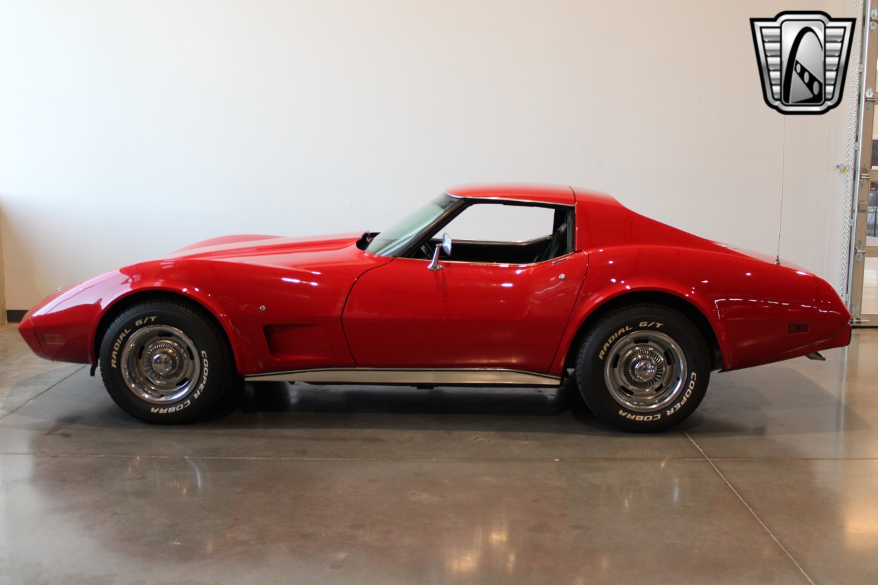 1977 Chevrolet Corvette 38