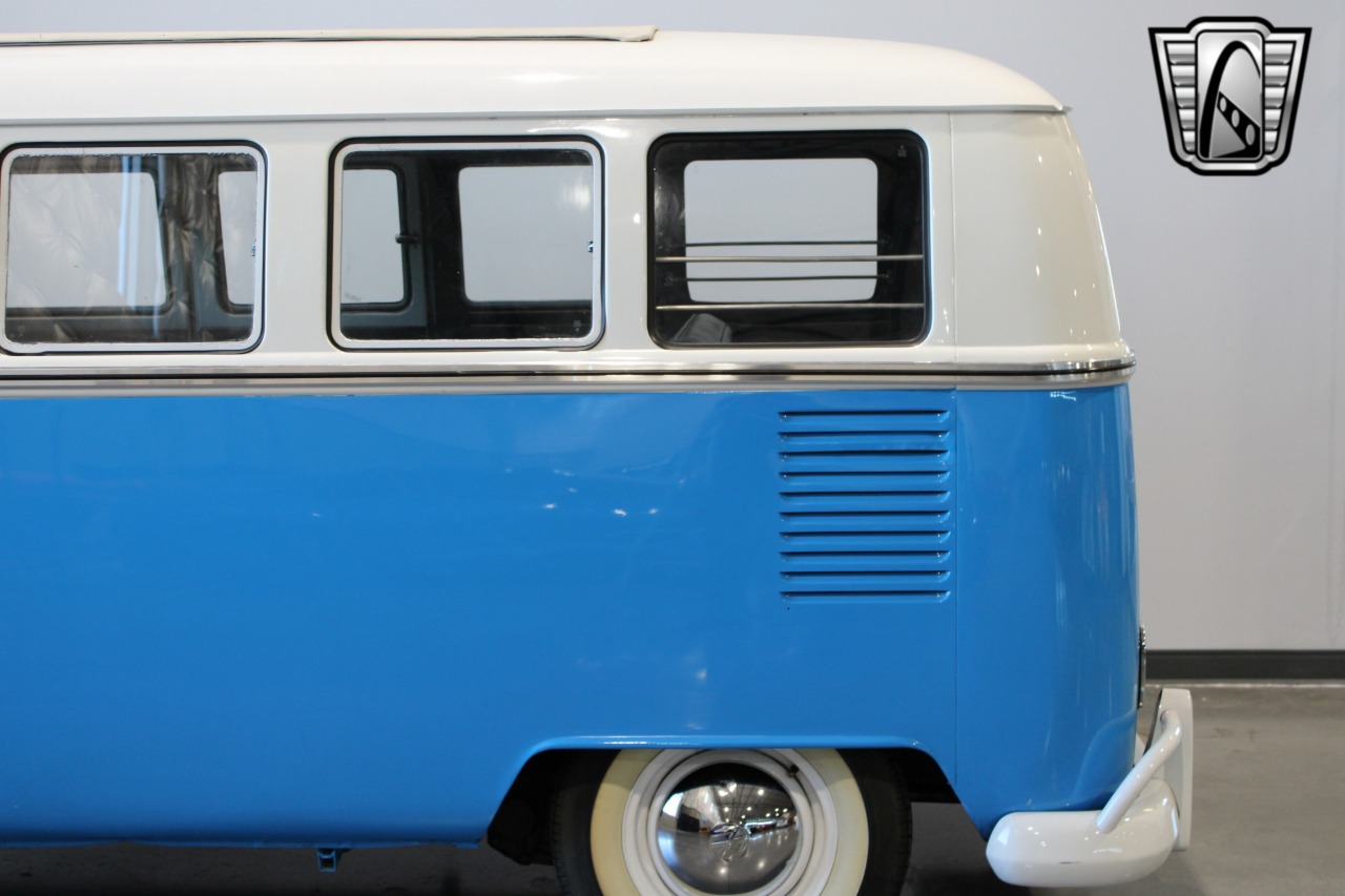 1967 Volkswagen Type 2 37