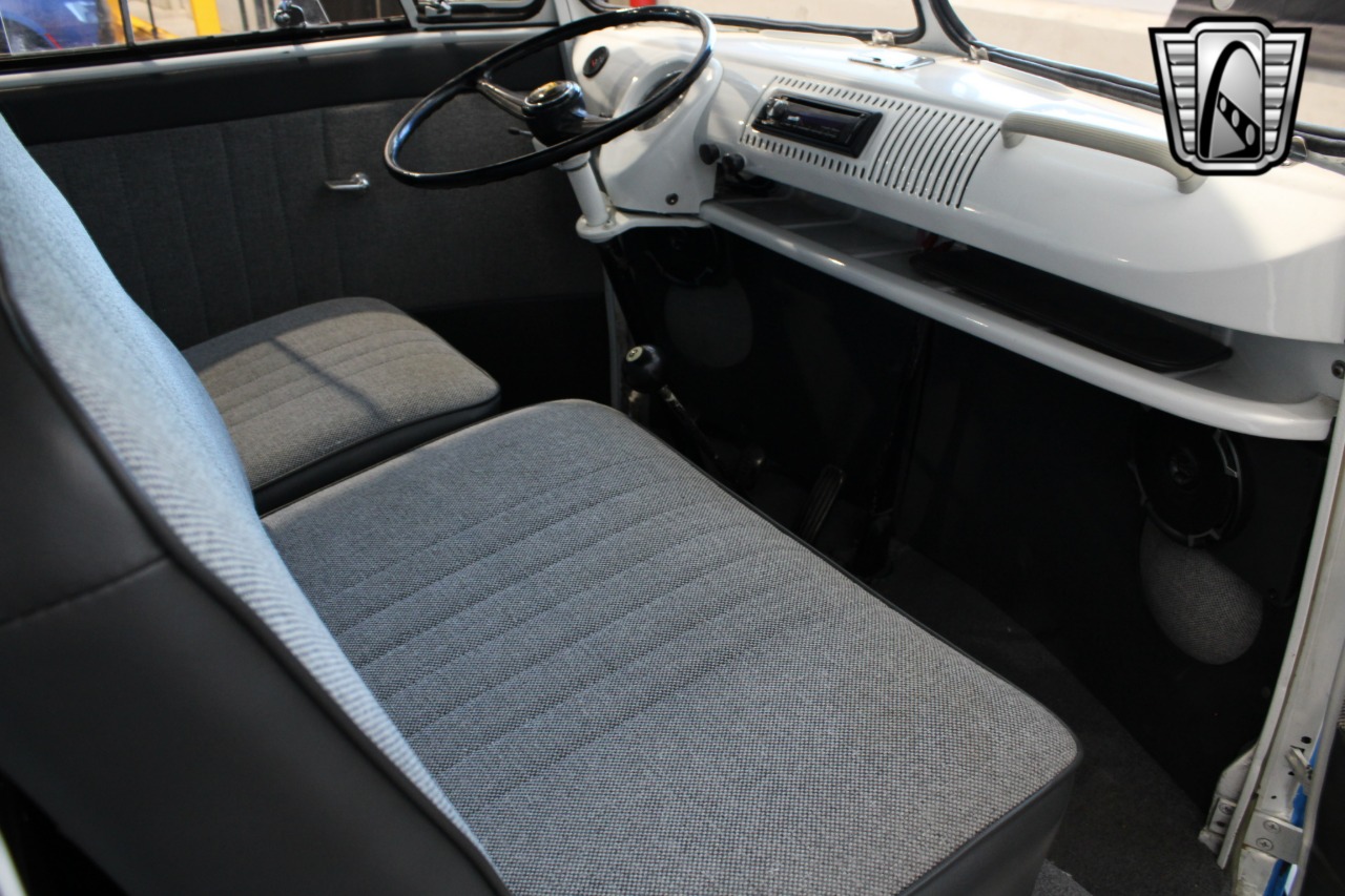 1967 Volkswagen Type 2 87