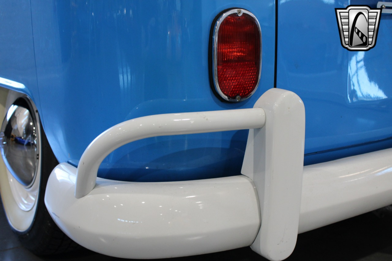 1967 Volkswagen Type 2 64