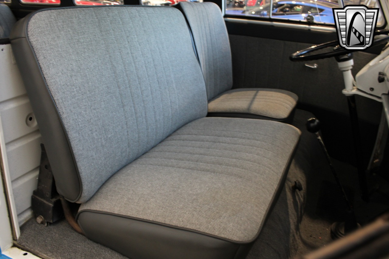 1967 Volkswagen Type 2 88