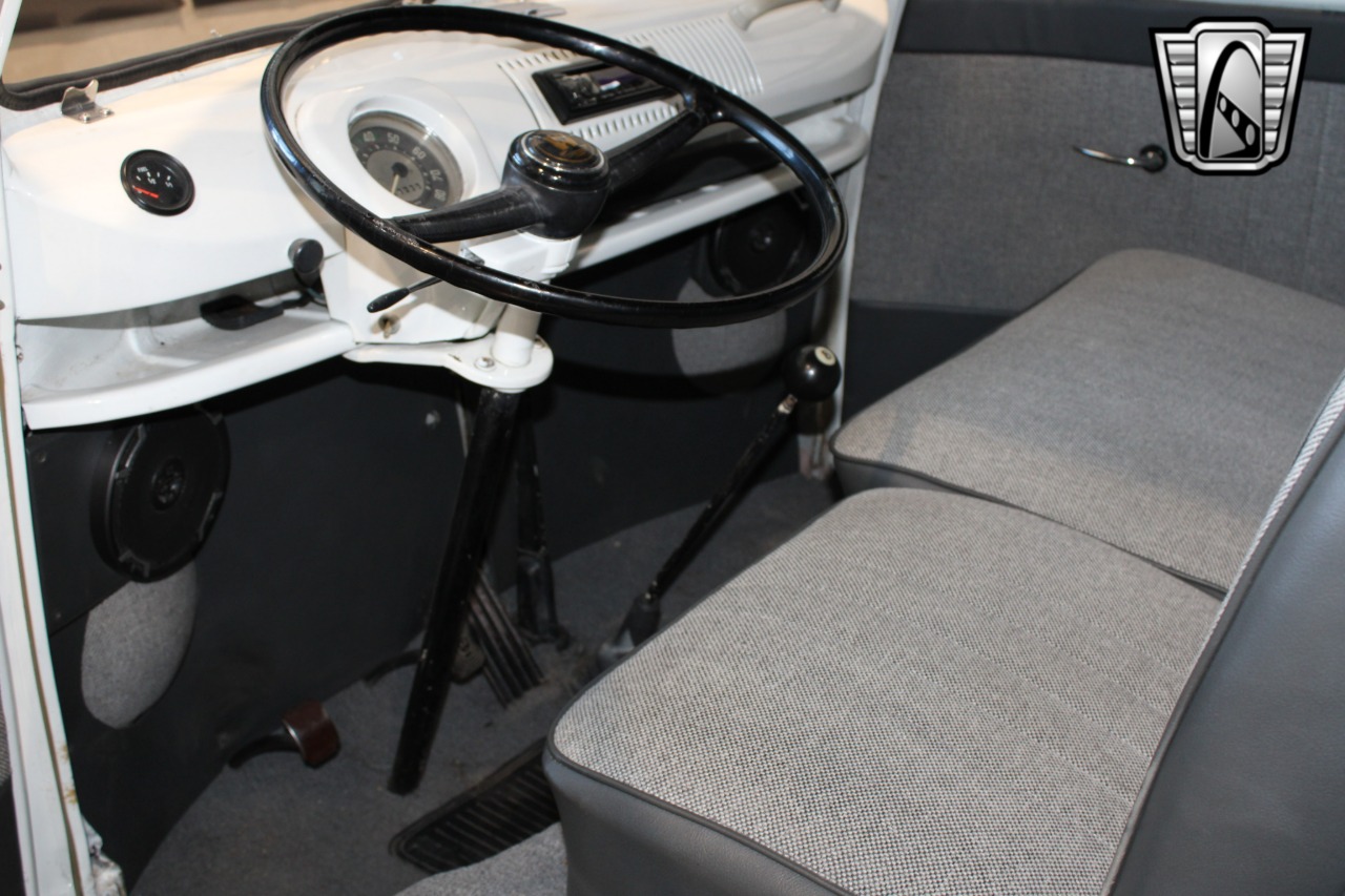 1967 Volkswagen Type 2 69