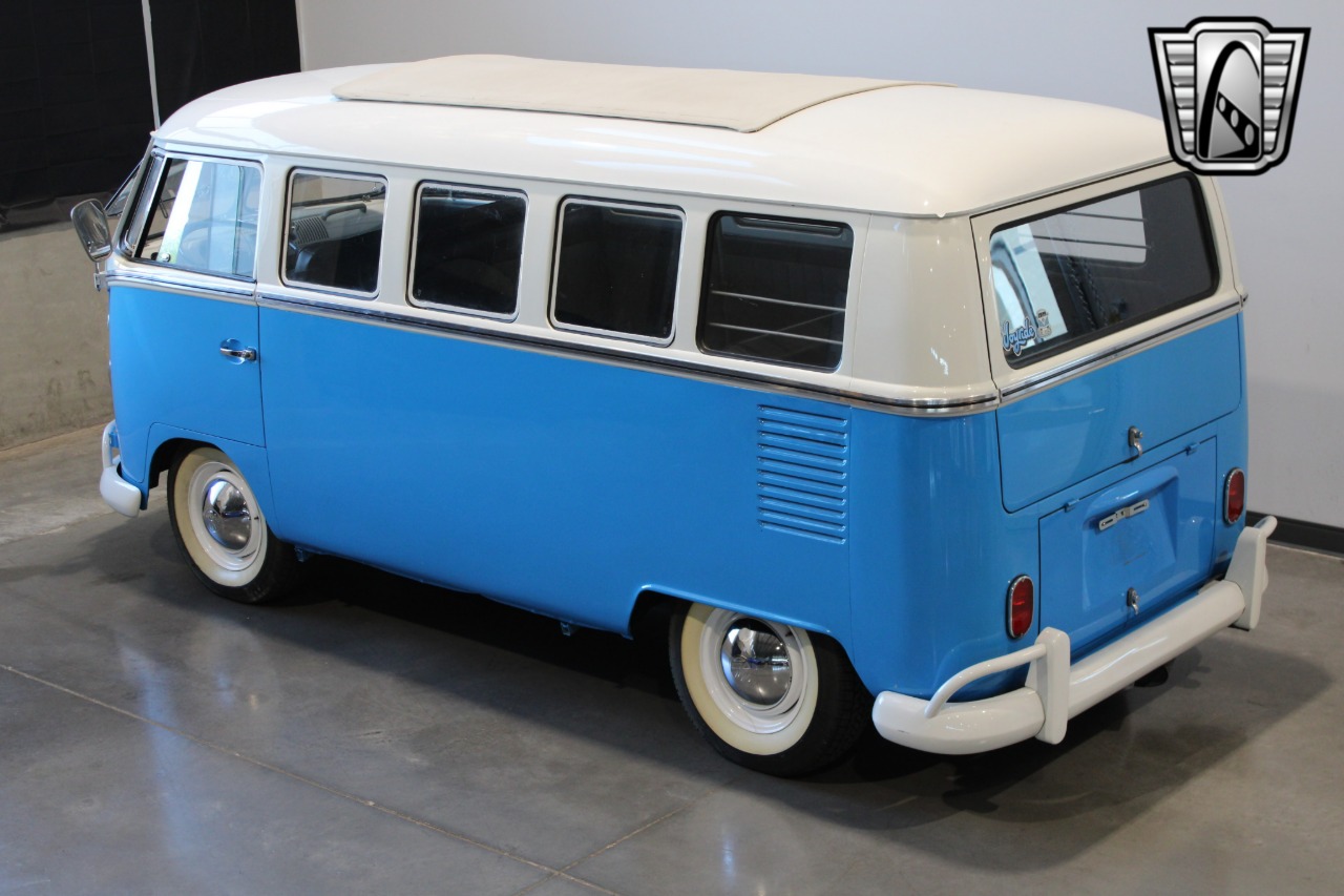 1967 Volkswagen Type 2 11