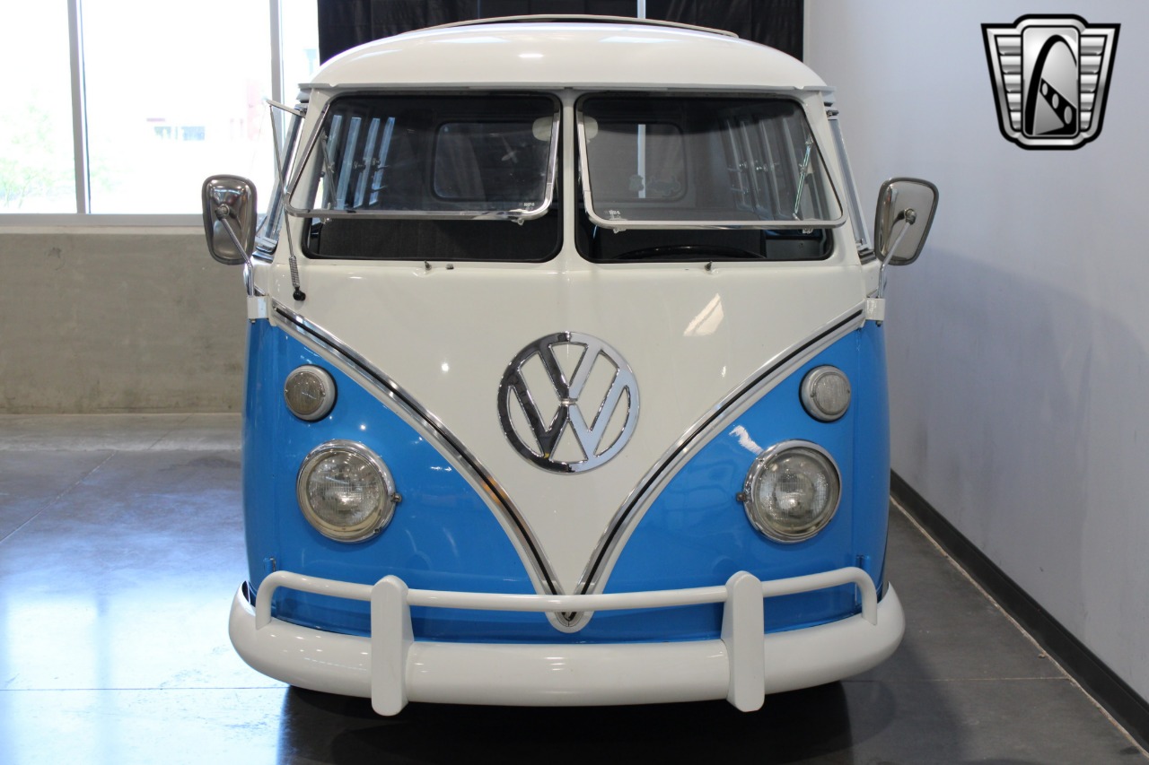 1967 Volkswagen Type 2 13
