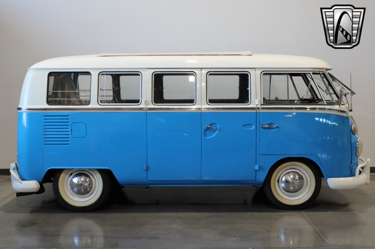 1967 Volkswagen Type 2 30