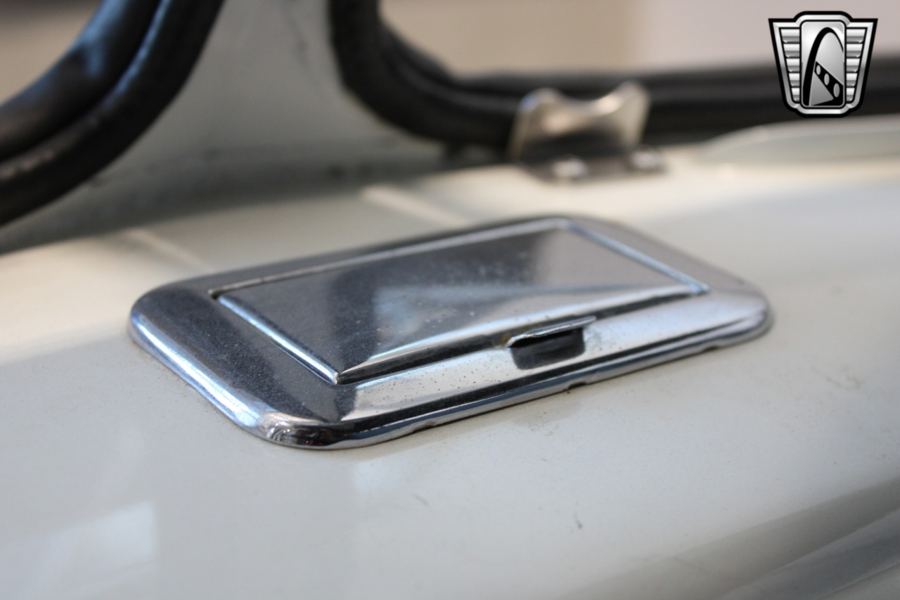 1967 Volkswagen Type 2 76