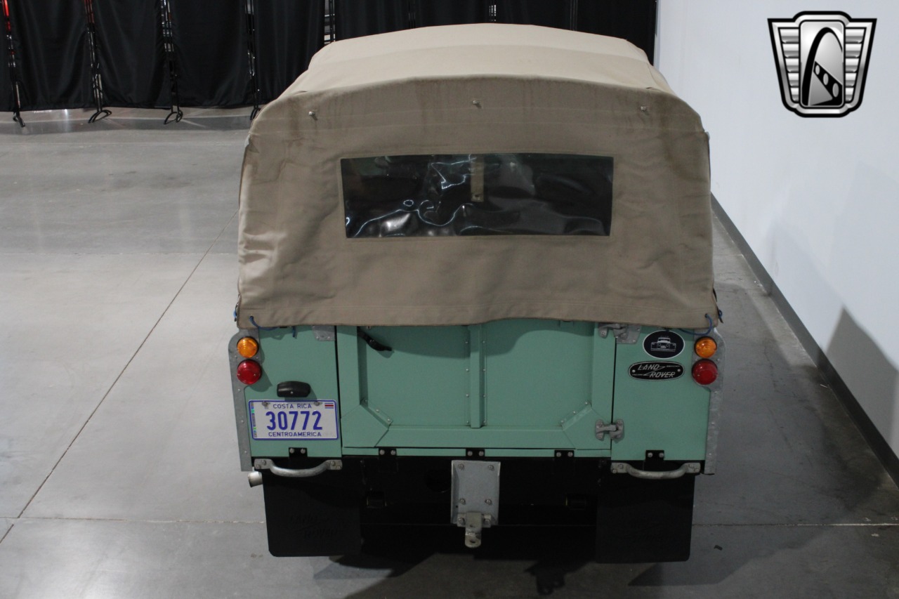 1969 Land Rover Series IIA 11