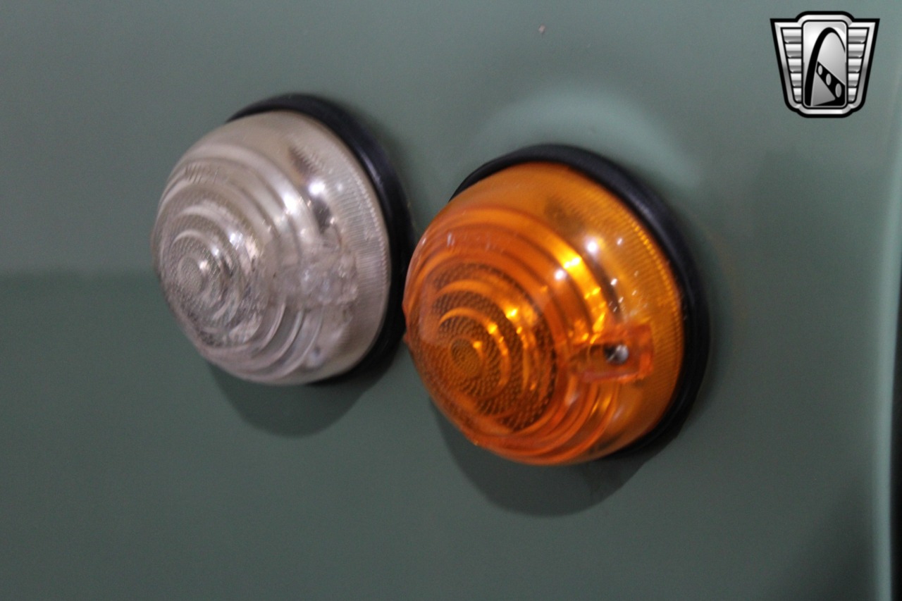 1969 Land Rover Series IIA 49