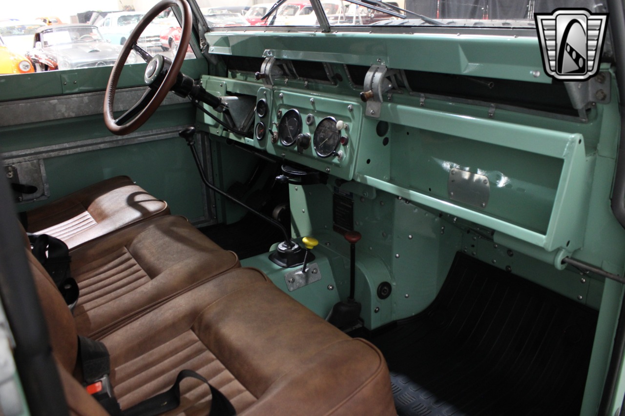1969 Land Rover Series IIA 24