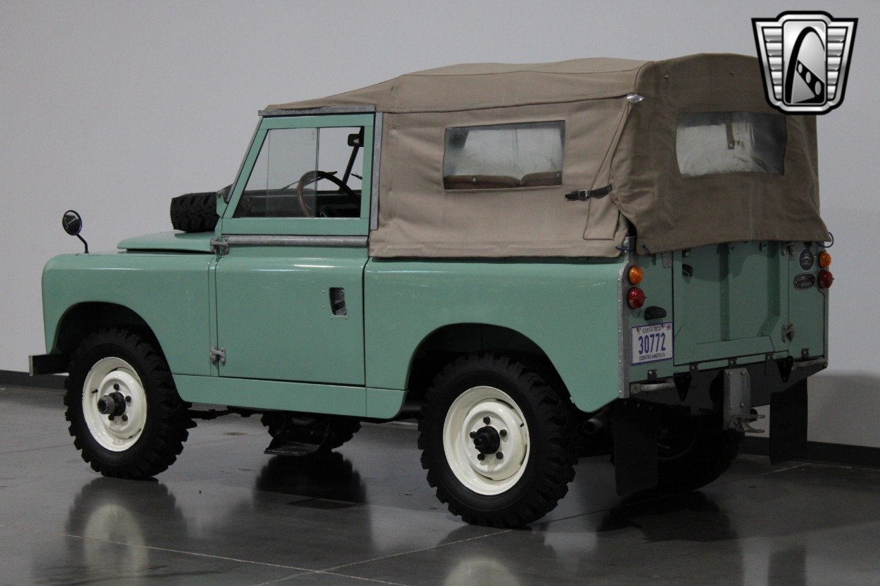 1969 Land Rover Series IIA 32