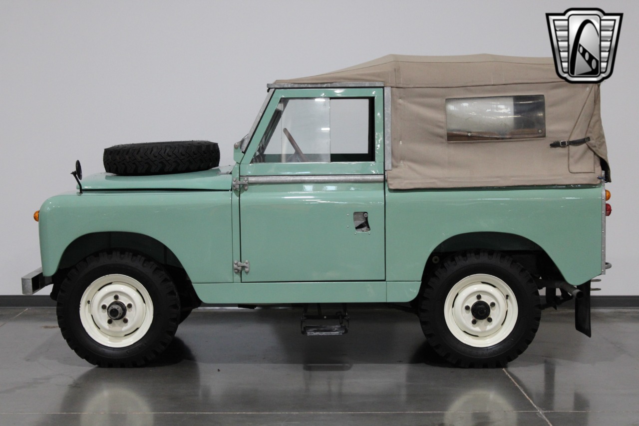 1969 Land Rover Series IIA 33