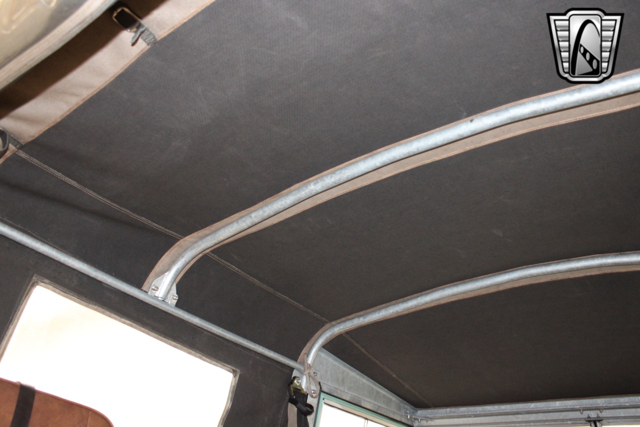 1969 Land Rover Series IIA 84